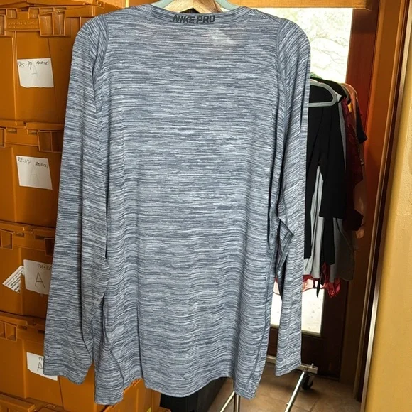 Nike Pro Athletic T-Shirt Long Sleeve Heather Blue Center Swoosh Size XXL - Picture 7 of 8